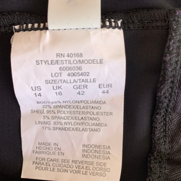 Magicsuit NWT Swim Romper Women's Sz 14 Mila Poolside Slimming Shaper Soft Cups - Picture 6 of 9